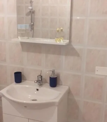 Rosy House לינה וארוחת בוקר סקליאה