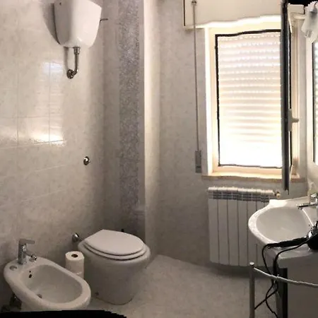 Rosy House Panzió Scalea