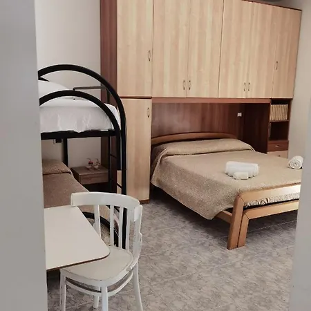 Rosy House ベッド・アンド・ブレックファスト