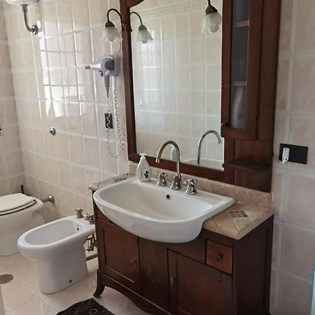 Rosy House Bed & Breakfast *